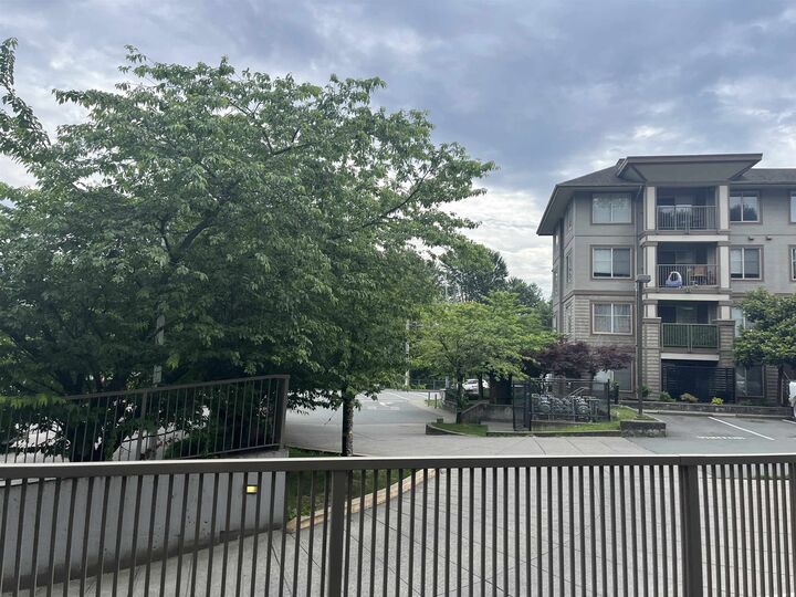 Property Photo: 45567 Yale Road 101 BC V2P 0B2