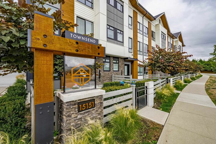 Property Photo: 15151 Edmund Drive 3 BC V3S 0B2