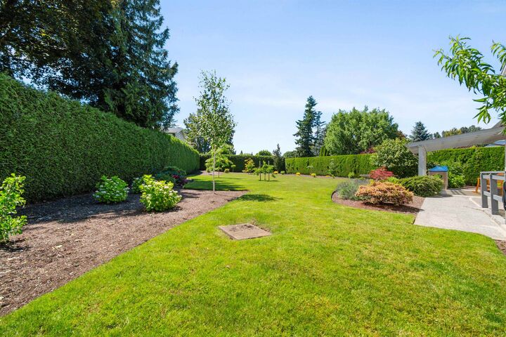Property Photo: 46122 Greenwood Drive BC V2R 4C8