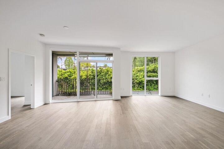 Property Photo: 2888 Arbutus Street 303 BC V6J 0J1