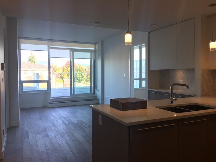 Property Photo: 655 W 41st Avenue 307 BC V5Z 2N1