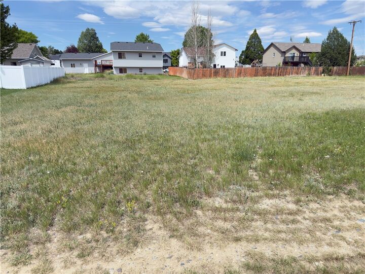 Property Photo:  1984 Gleneagles Blvd  MT 59105 