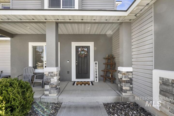 Property Photo: 2496 Village St ID 83301