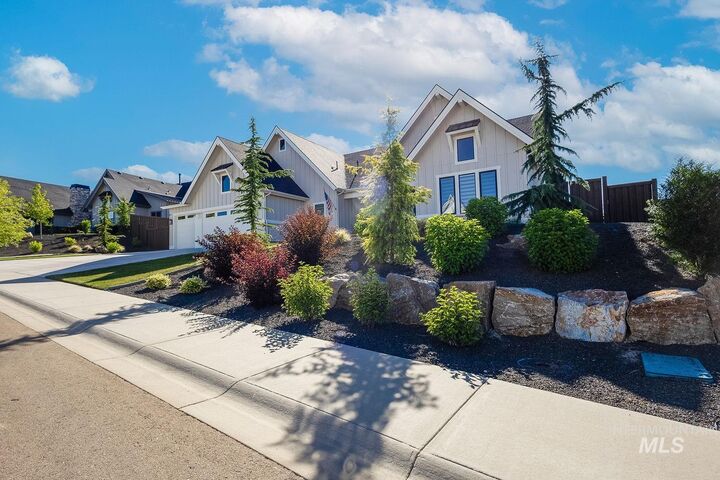 Property Photo: 11329 N Elk Ridge Way ID 83714