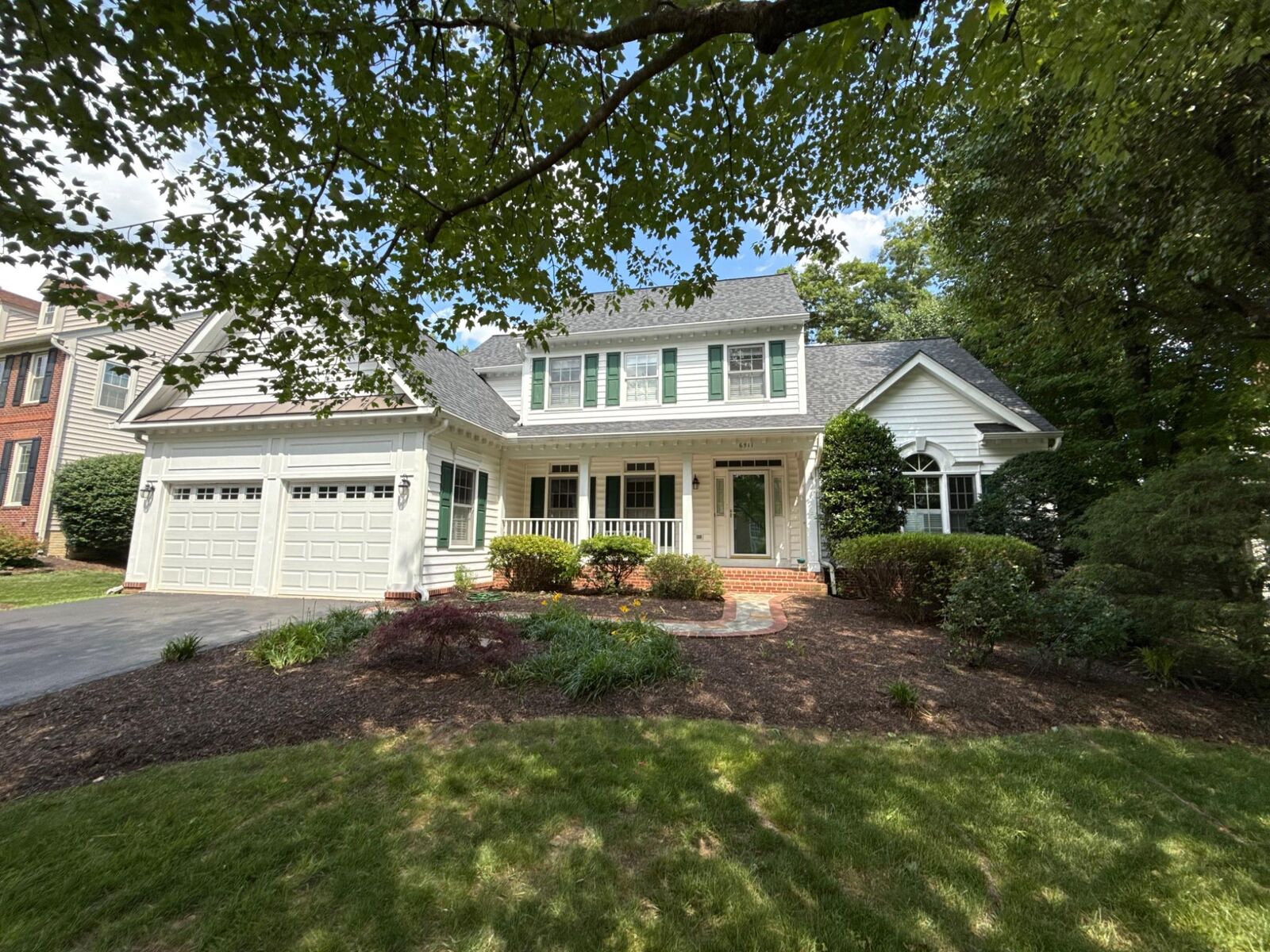 Property Photo: 6511 Rock Crystal Drive VA 20124