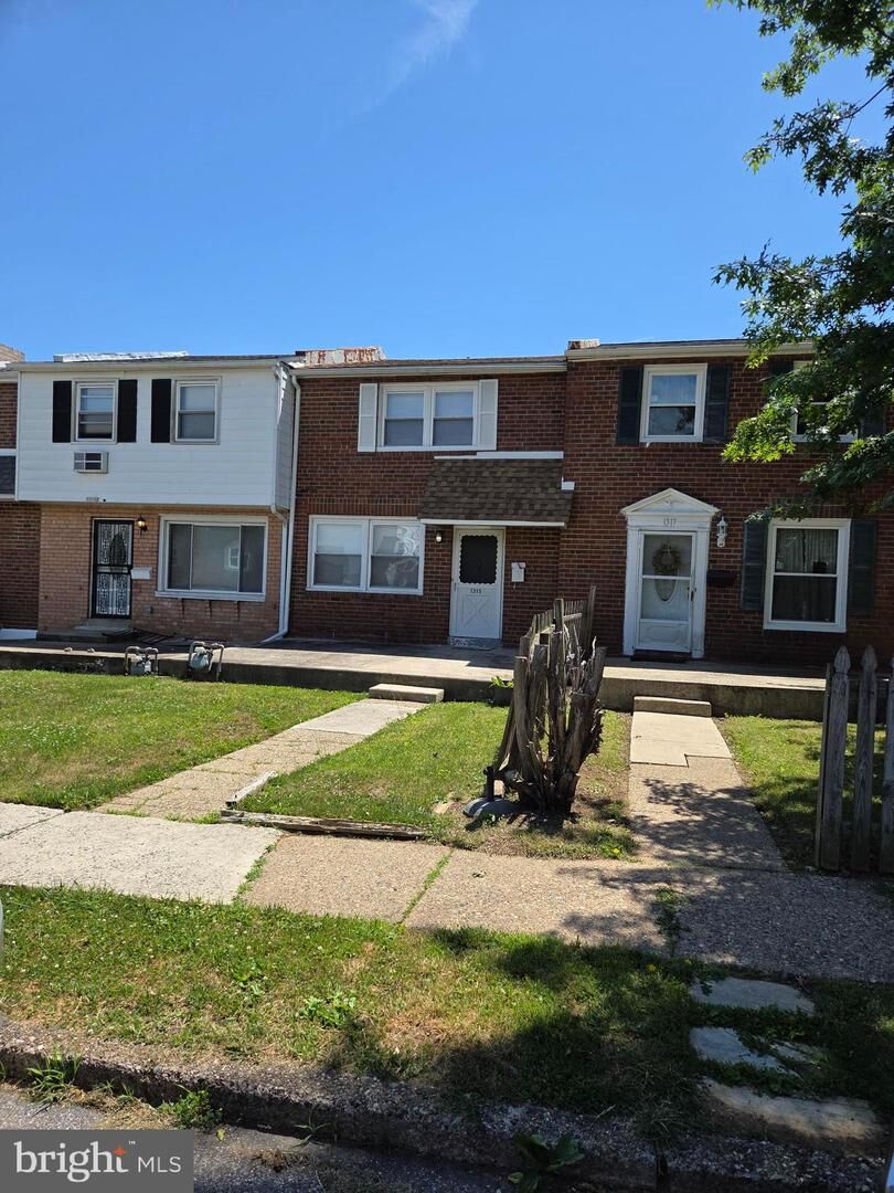 Property Photo: 1315 Harshaw Road PA 19015