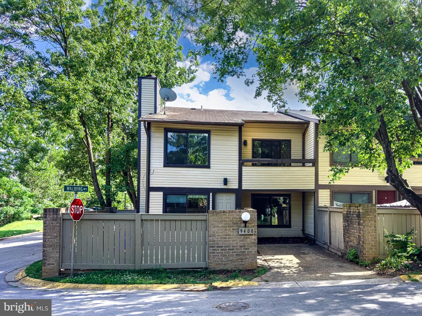 Property Photo: 9400 Walburg Way MD 20886