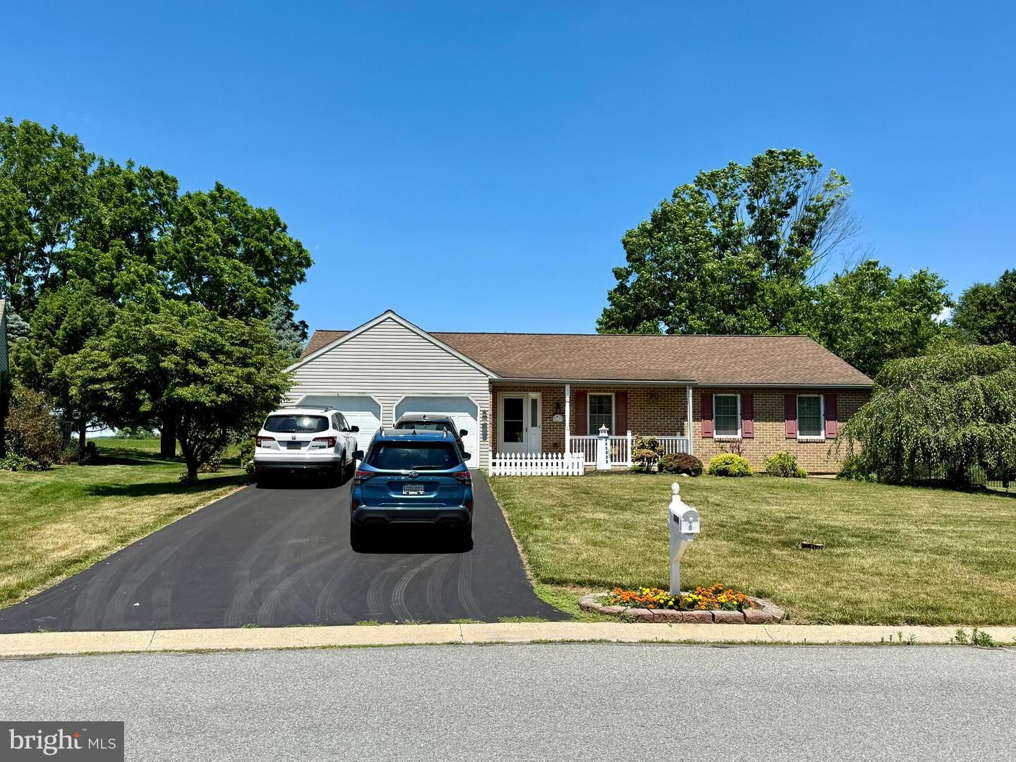 Property Photo: 304 W Walnut Tree Drive PA 19510