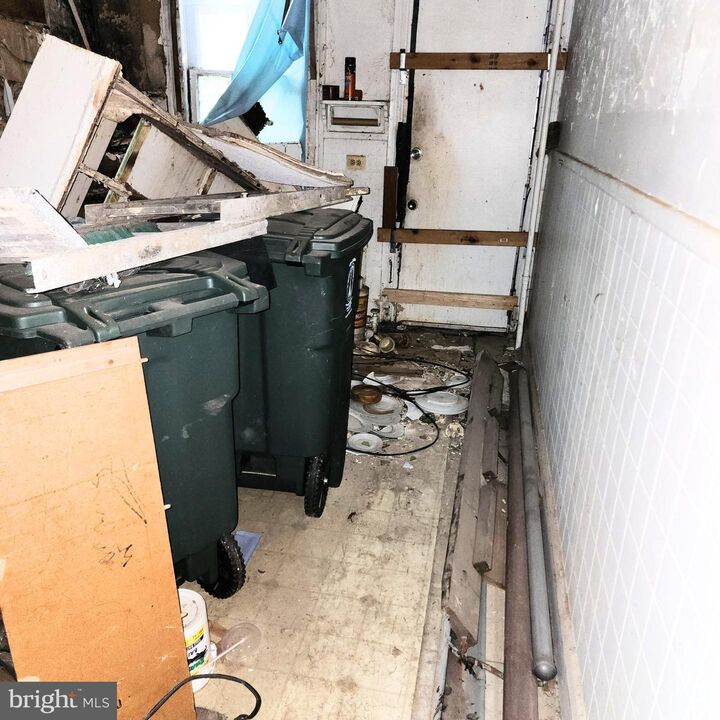 Property Photo:  2030 N Fulton Avenue  MD 21217 