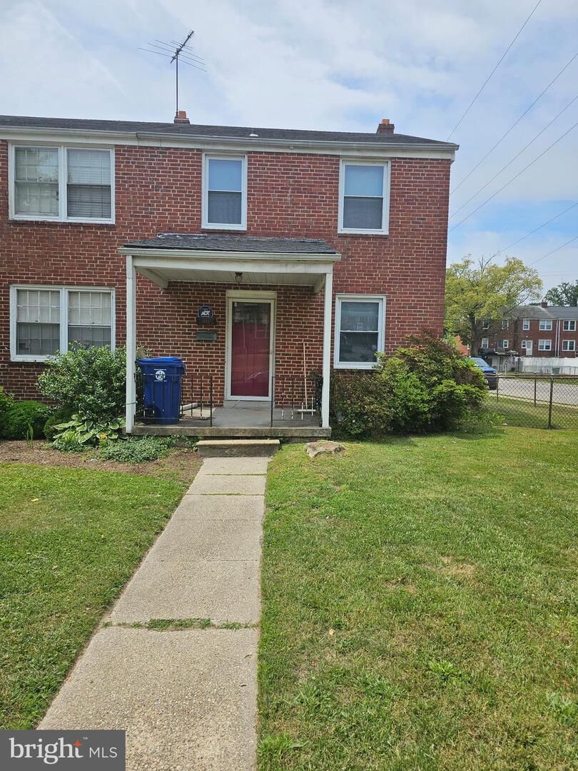 Property Photo: 1001 Reverdy Rd MD 21212