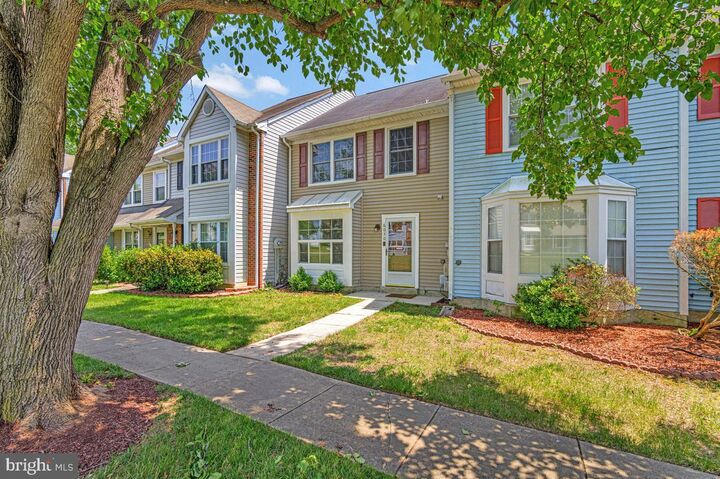 Property Photo: 6050 Sirenia Place MD 20603