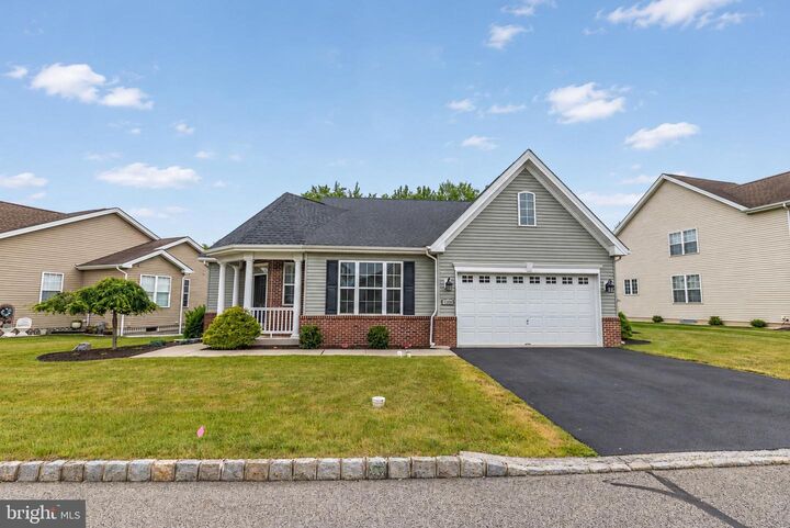 Property Photo:  1166 Creekside Lane  PA 18951 