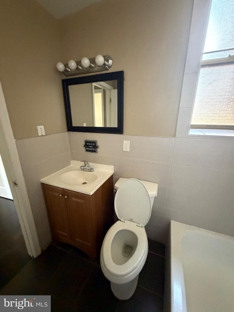 Property Photo: 4712 Chestnut B PA 19139