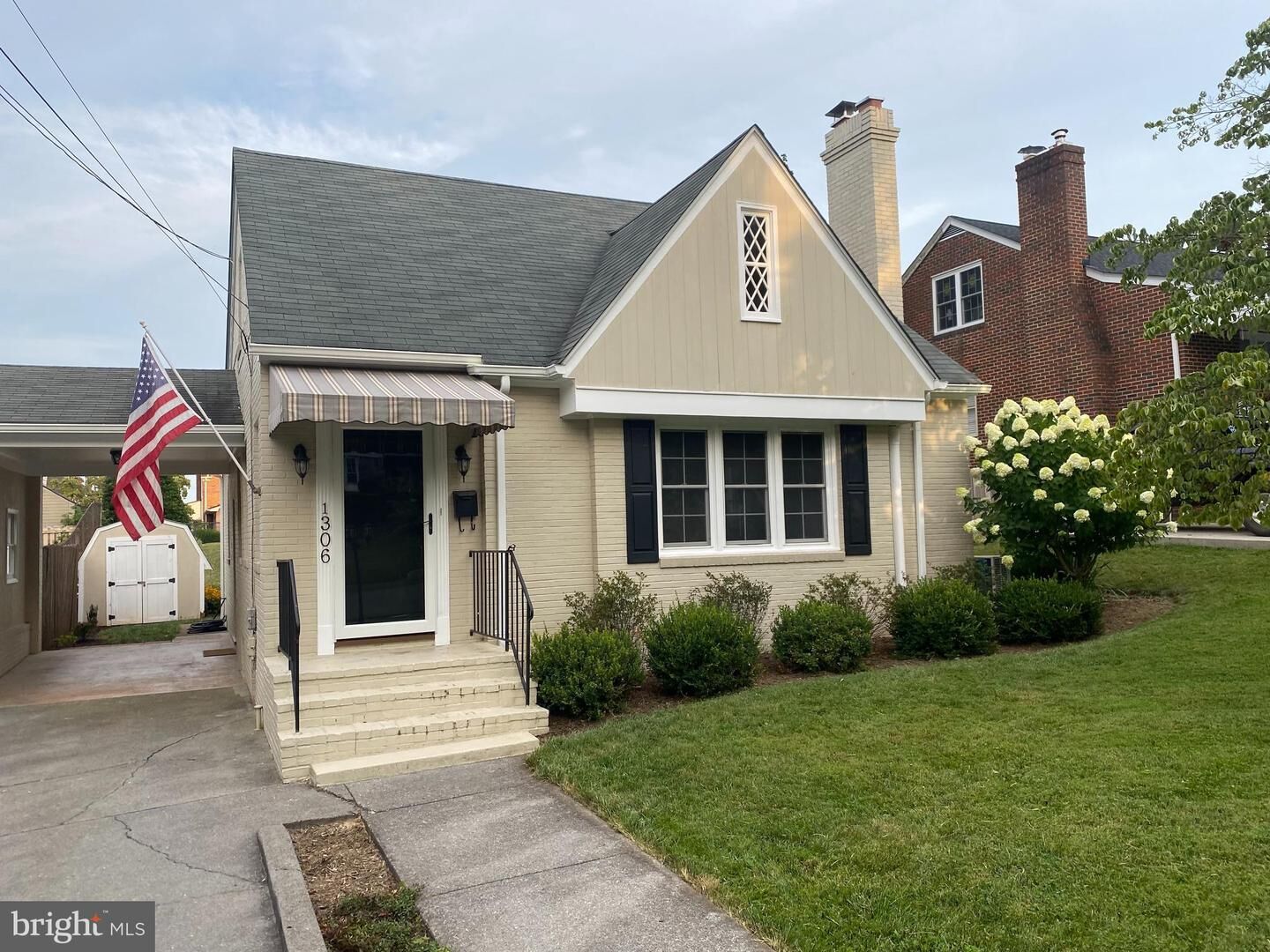 Property Photo:  1306 Vanceright Circle  VA 22601 