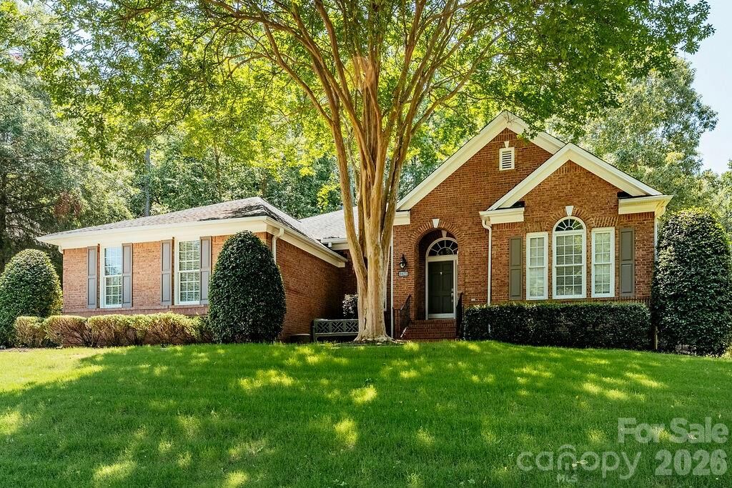 Property Photo:  9425 Briarwick Lane  NC 28277 