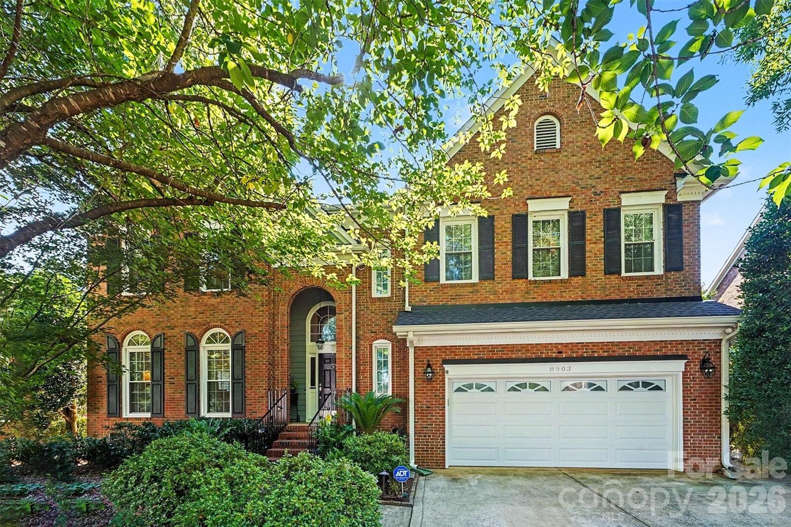 Property Photo:  8903 Snapfinger Court  NC 28173 