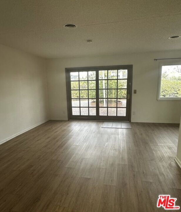 Property Photo:  23907 Friar St  CA 91367 