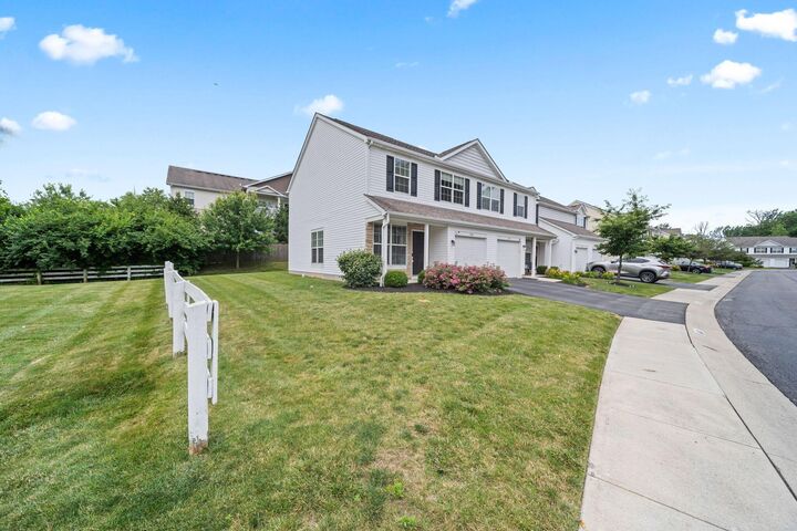 Property Photo:  5467 Albany Terrace Way  OH 43081 