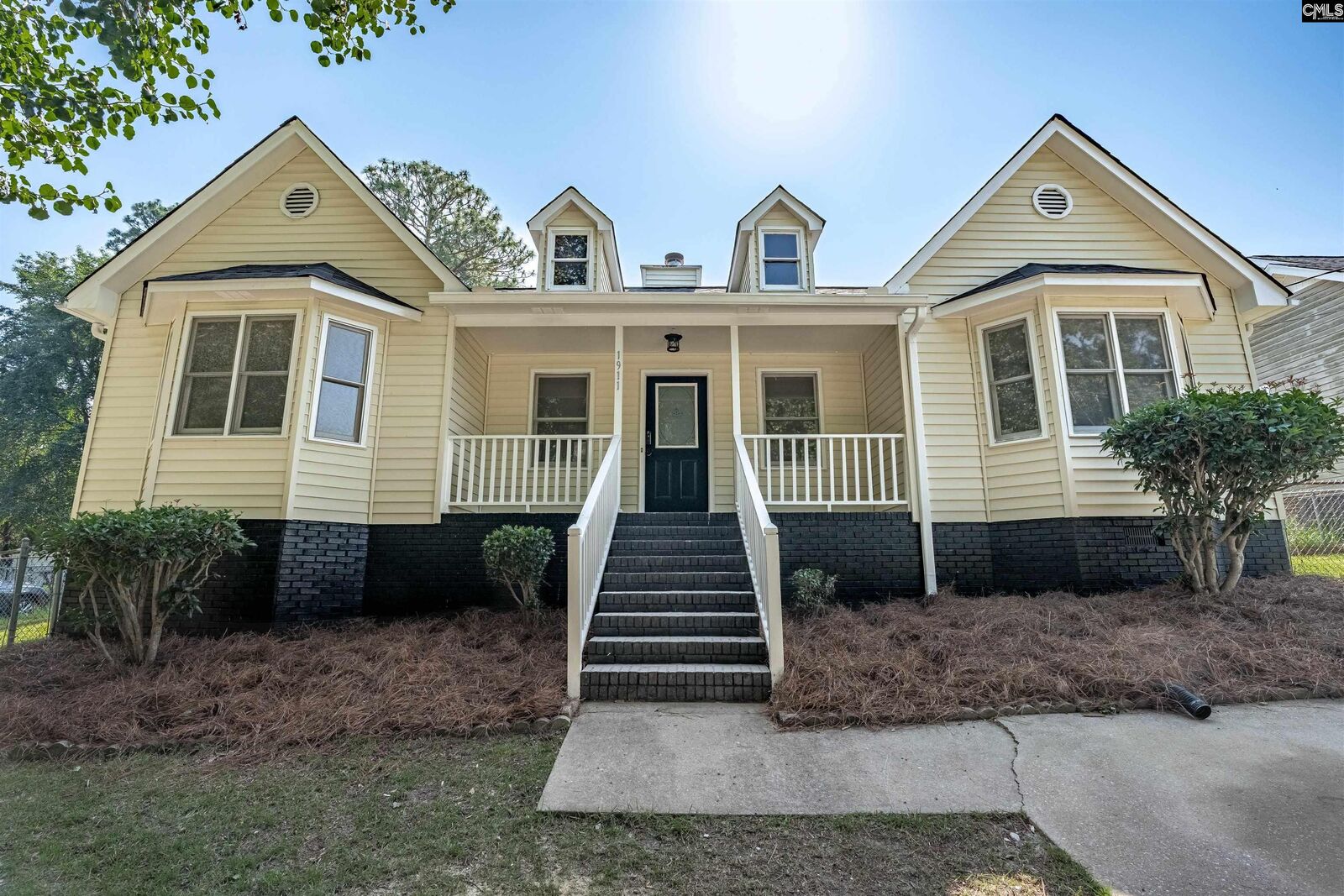 Property Photo: 1911 Toole SC 29033