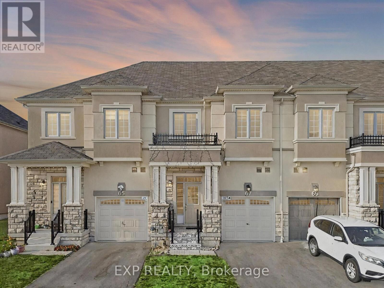 Property Photo: 67 Bilanski Farm Road ON N3S 0J6