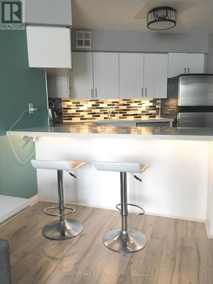 Property Photo: 250 Queens Quay West 607 ON M5J 2N2