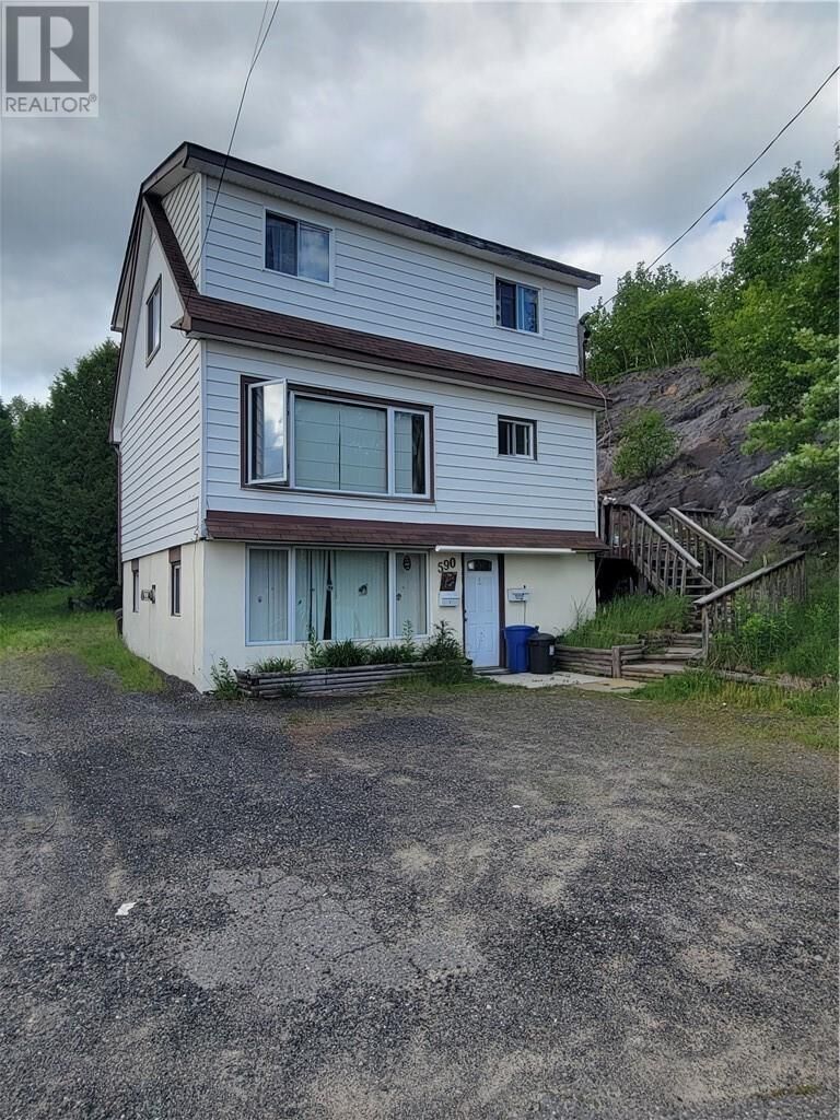 Property Photo:  590 Morris  ON P3B 1C4 