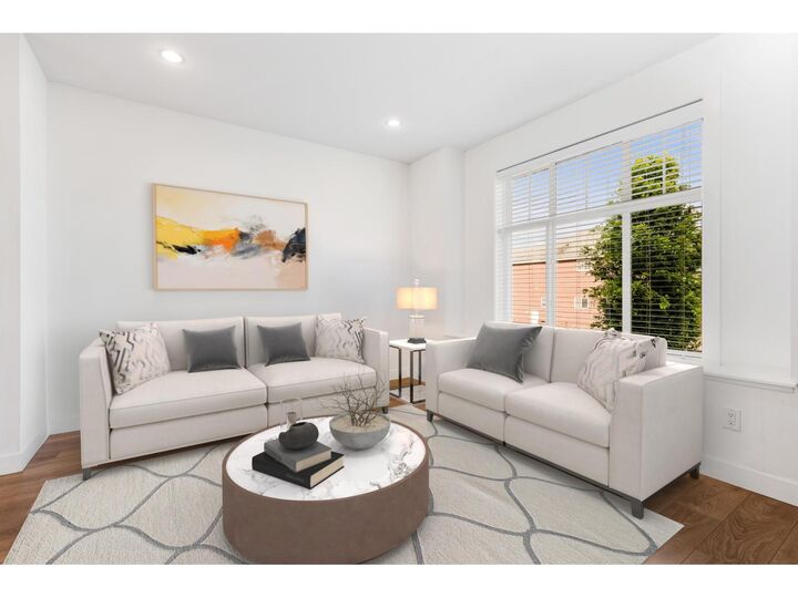 Property Photo: 27735 Roundhouse Drive 6 BC V4X 0B9