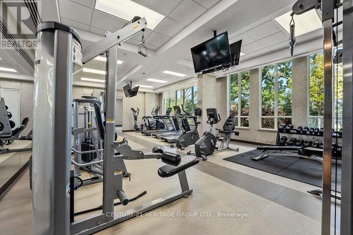 Property Photo:  75 North Park Road 807  ON L4J 0H8 