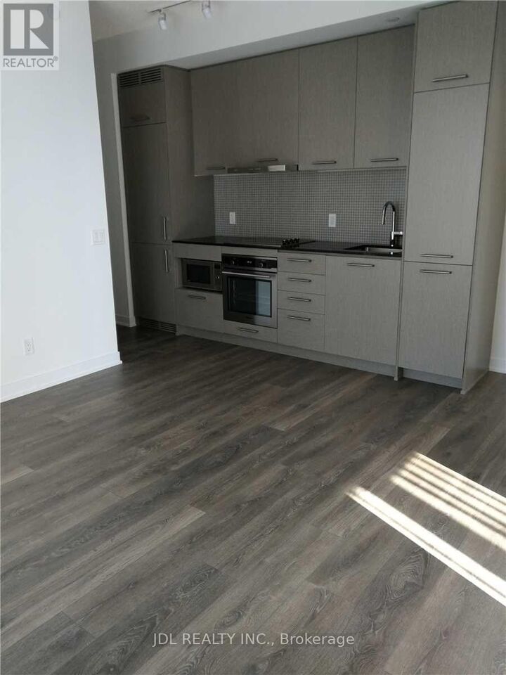 Property Photo: 87 Peter Street 2002 ON M5V 0P1