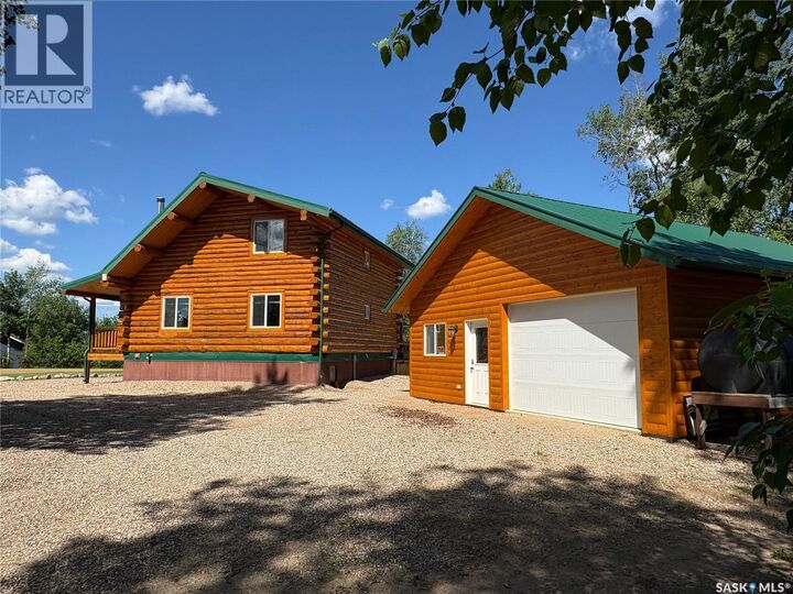 Property Photo:  10 Andrews Way  SK S0J 0E0 