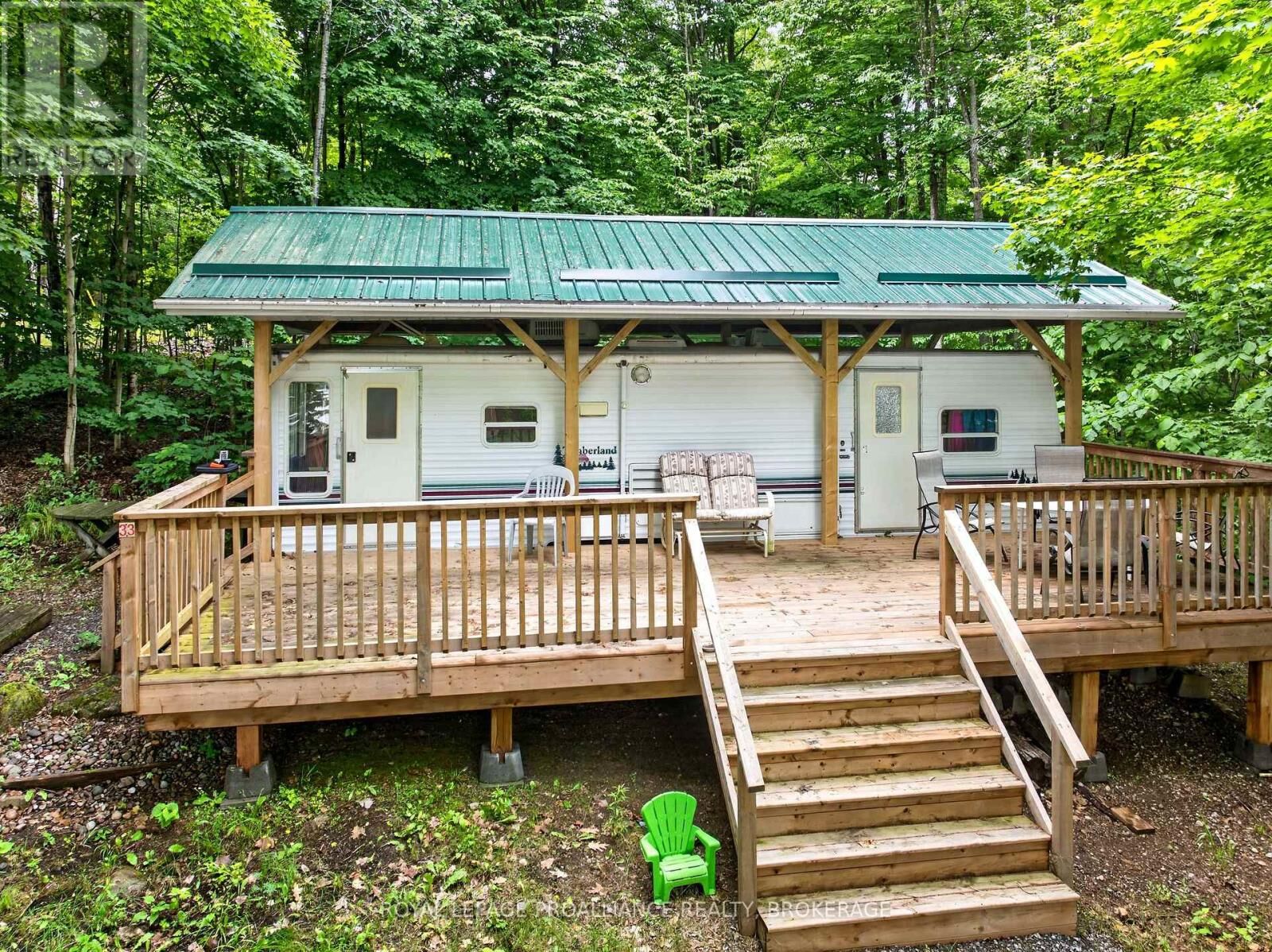 Property Photo:  9 Glenford Lane 33  ON K0H 1T0 
