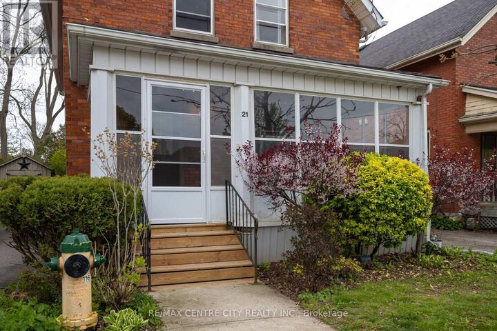 Property Photo:  21 Erie Street  ON N5R 2M4 