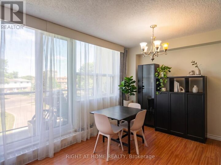 Property Photo: 1050 Stainton Drive 201 ON L5C 2T8