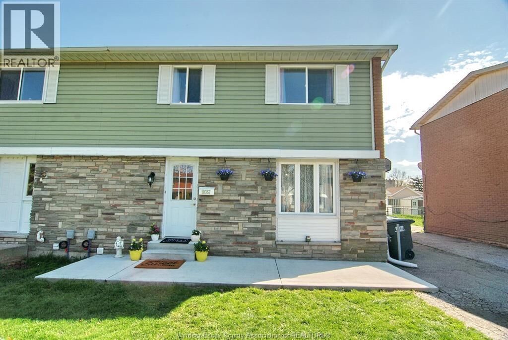 Property Photo: 10357 Shenandoah ON N8R 1B6