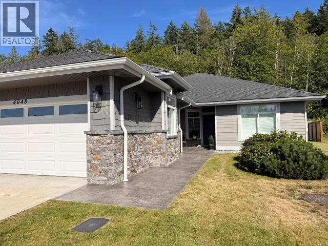 Property Photo: 4048 Saturna Ave BC V8A 5T4