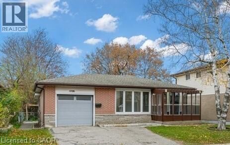 Property Photo:  1206 Valentine Drive  ON N3H 2N8 