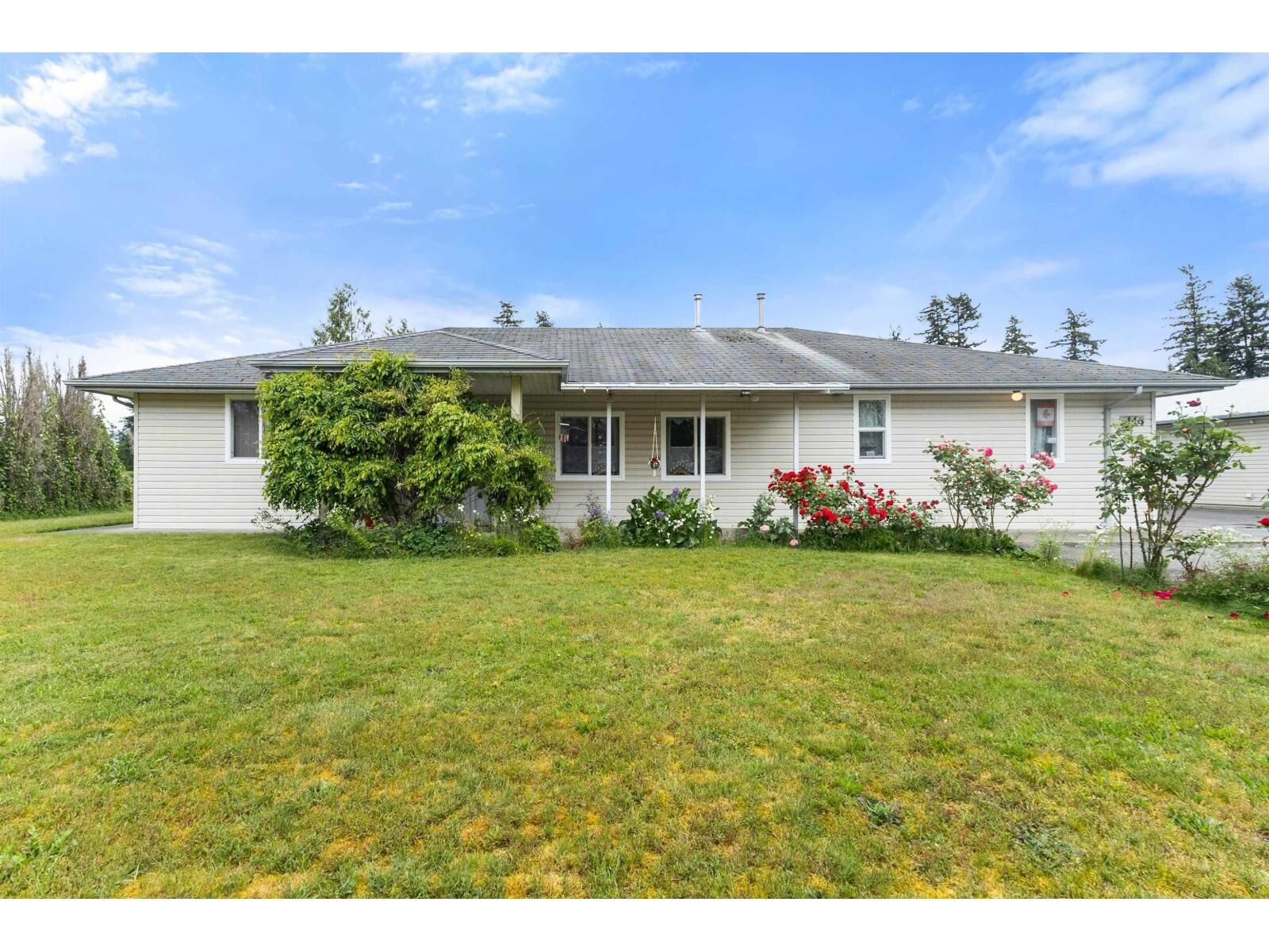 Property Photo: 1446 Townline Road BC V2T 6E1