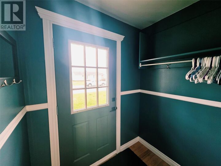 Property Photo: 915 Bartlett Drive NL A2V 2N3