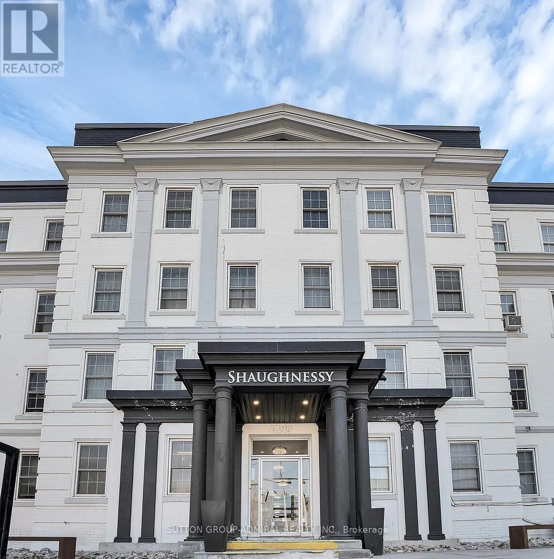 Property Photo:  697 Eglinton Avenue West 304  ON M5N 1C6 