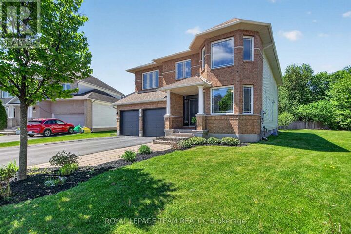 Property Photo: 121 Muskego Crescent ON K2W 1H6