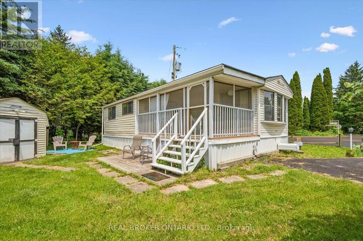 Property Photo:  157 Cedar Crescent  ON N1M 2W5 