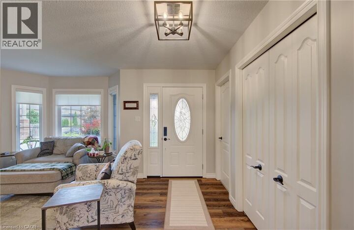 Photo de la propriété: 32 Applewood Street ON N0J 1S0