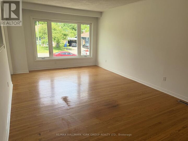 Property Photo: 43 Walter Avenue Upper ON L3Y 2T2