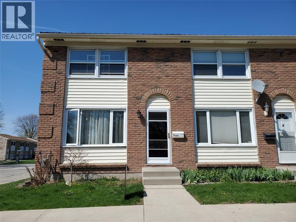 Property Photo: 877 Carleton Place 1 ON N7T 3V8