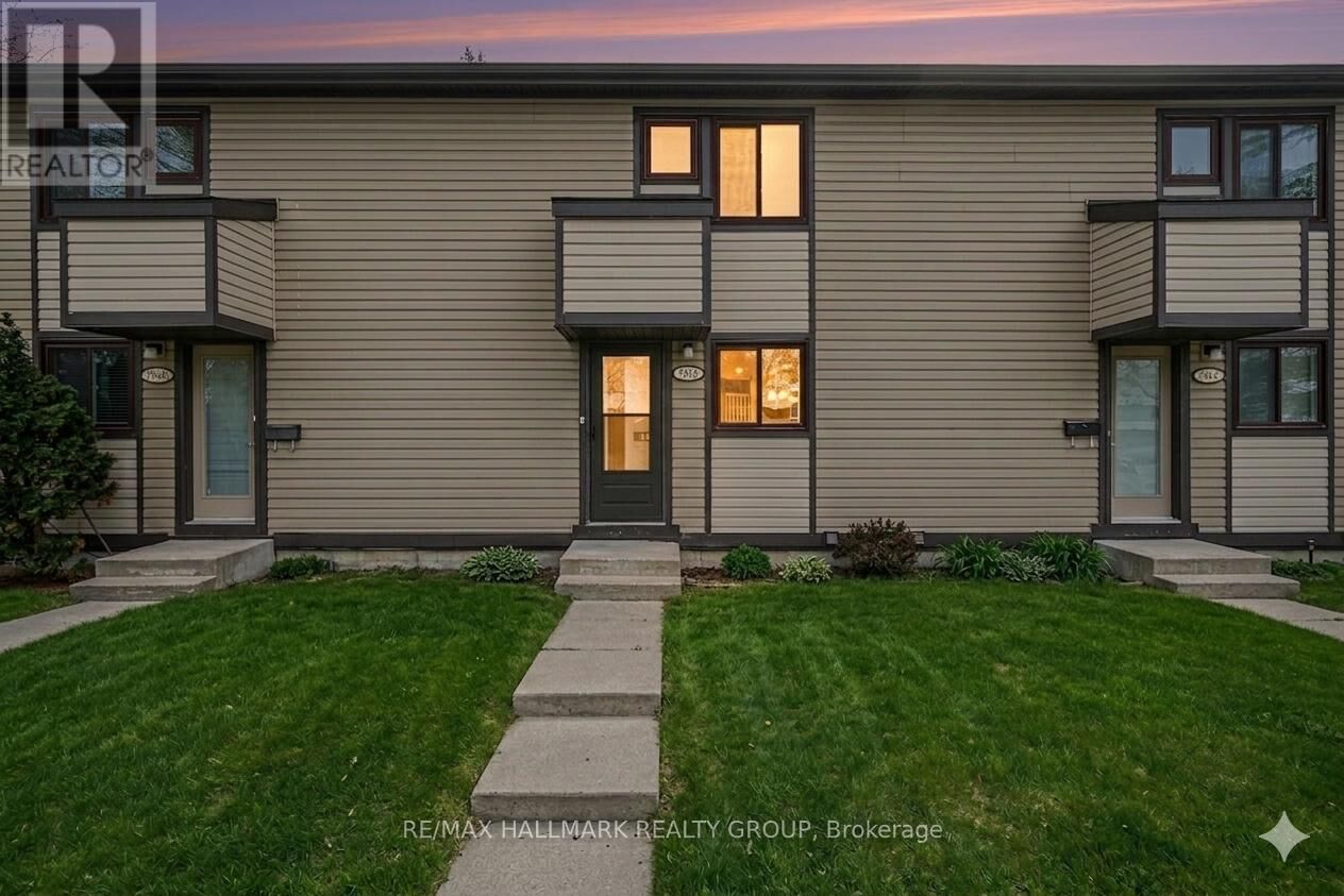 Property Photo:  7846 Jeanne D'Arc Boulevard 55  ON K1C 2E9 