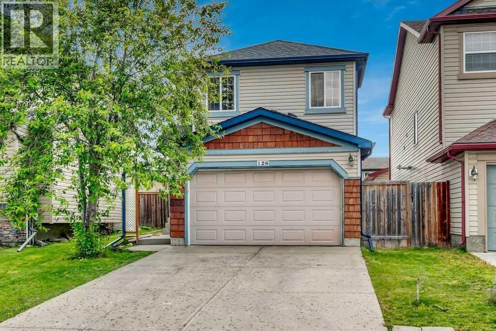 Property Photo:  126 Covebrook Place Northeast  AB T3K 0C9 