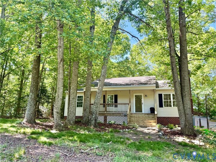 Property Photo: 2578 Bagby Road VA 23024