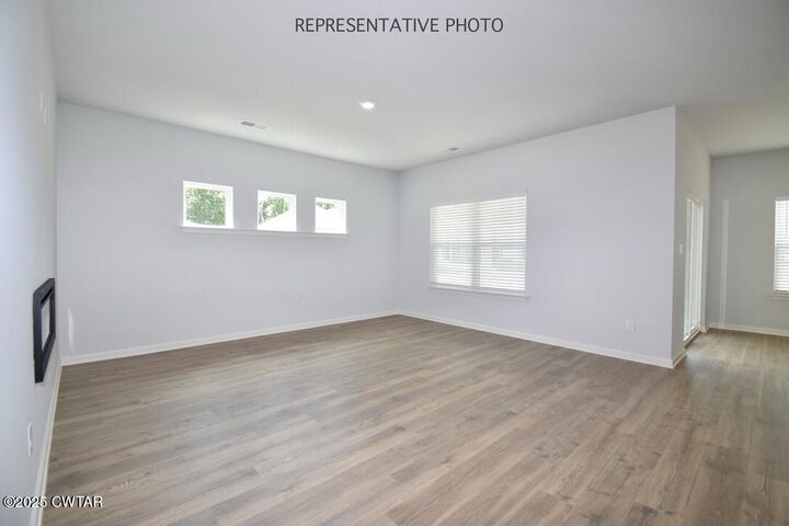 Property Photo: 6 Goldstream Drive TN 38305