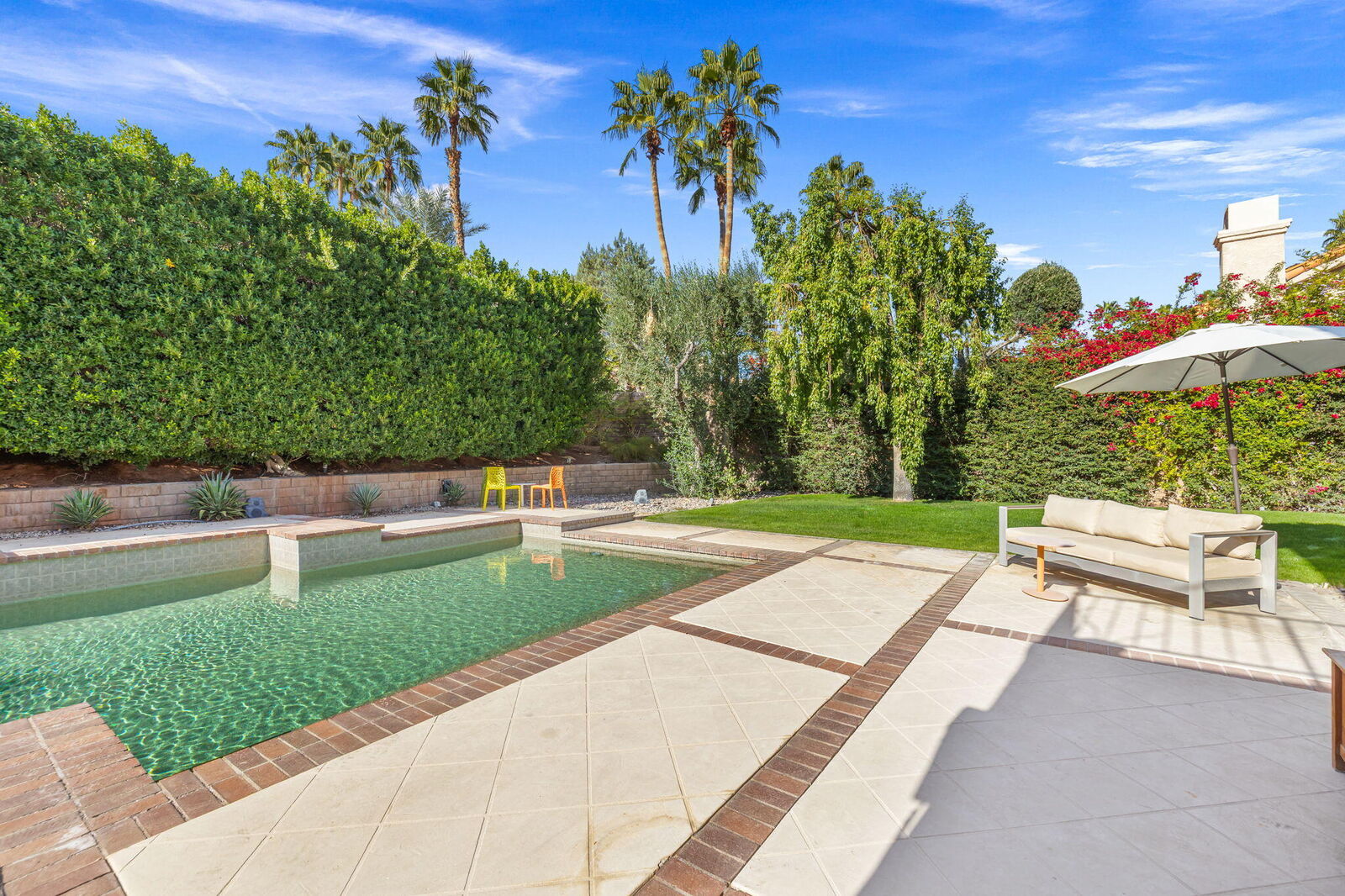 Property Photo: 403 Cypress Point Drive CA 92211