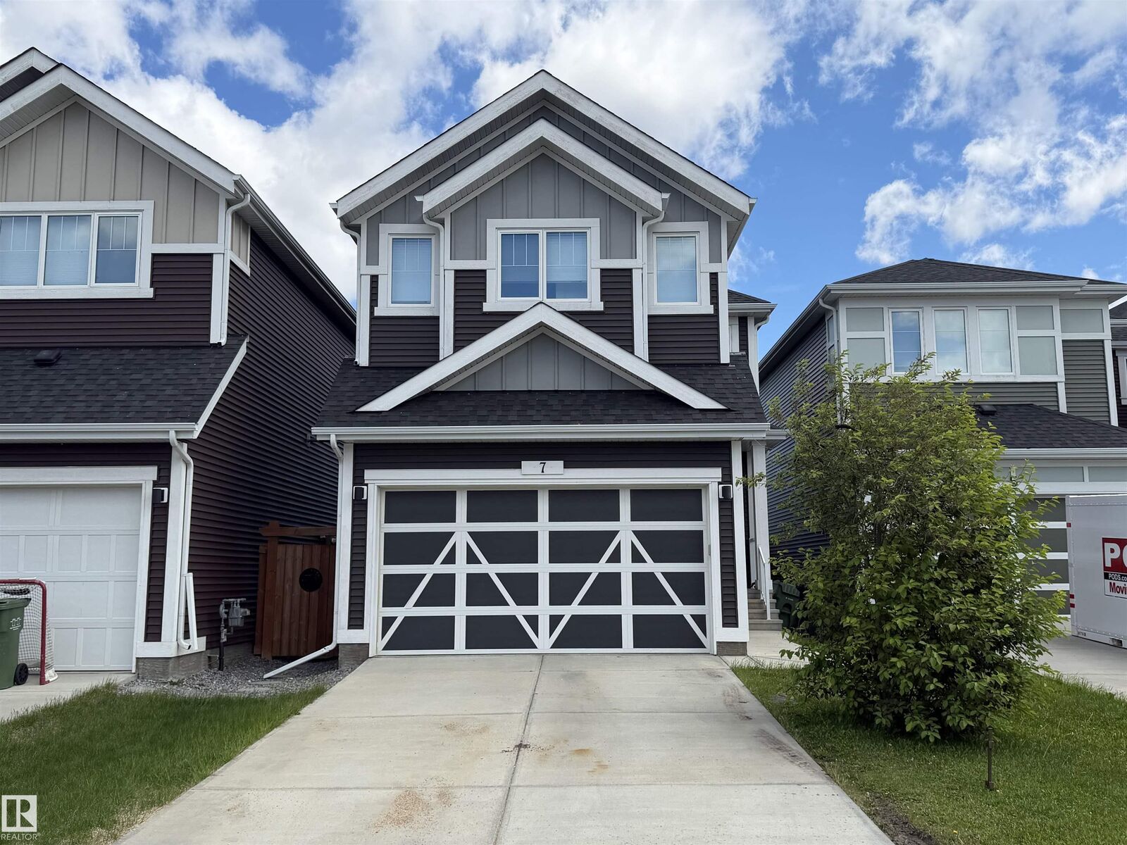 Property Photo: 7 Stout Place AB T9E 1K4